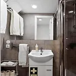 Minimalist In * Lisbon