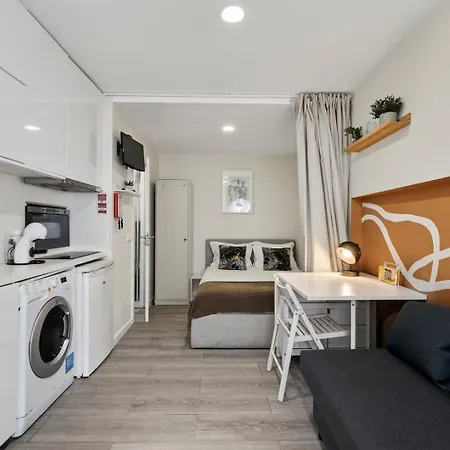 Appartement Minimalist In Lissabon