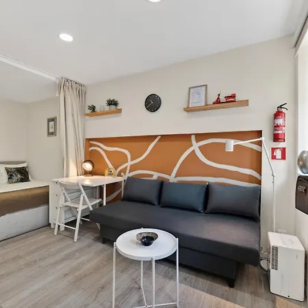 Minimalist In