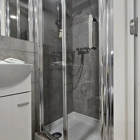 Appartement Minimalist In